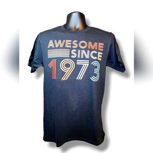 Awesome Since 1973 Vintage Style Born in 1973 50th Birthday T-Shirt Unisex Gift
